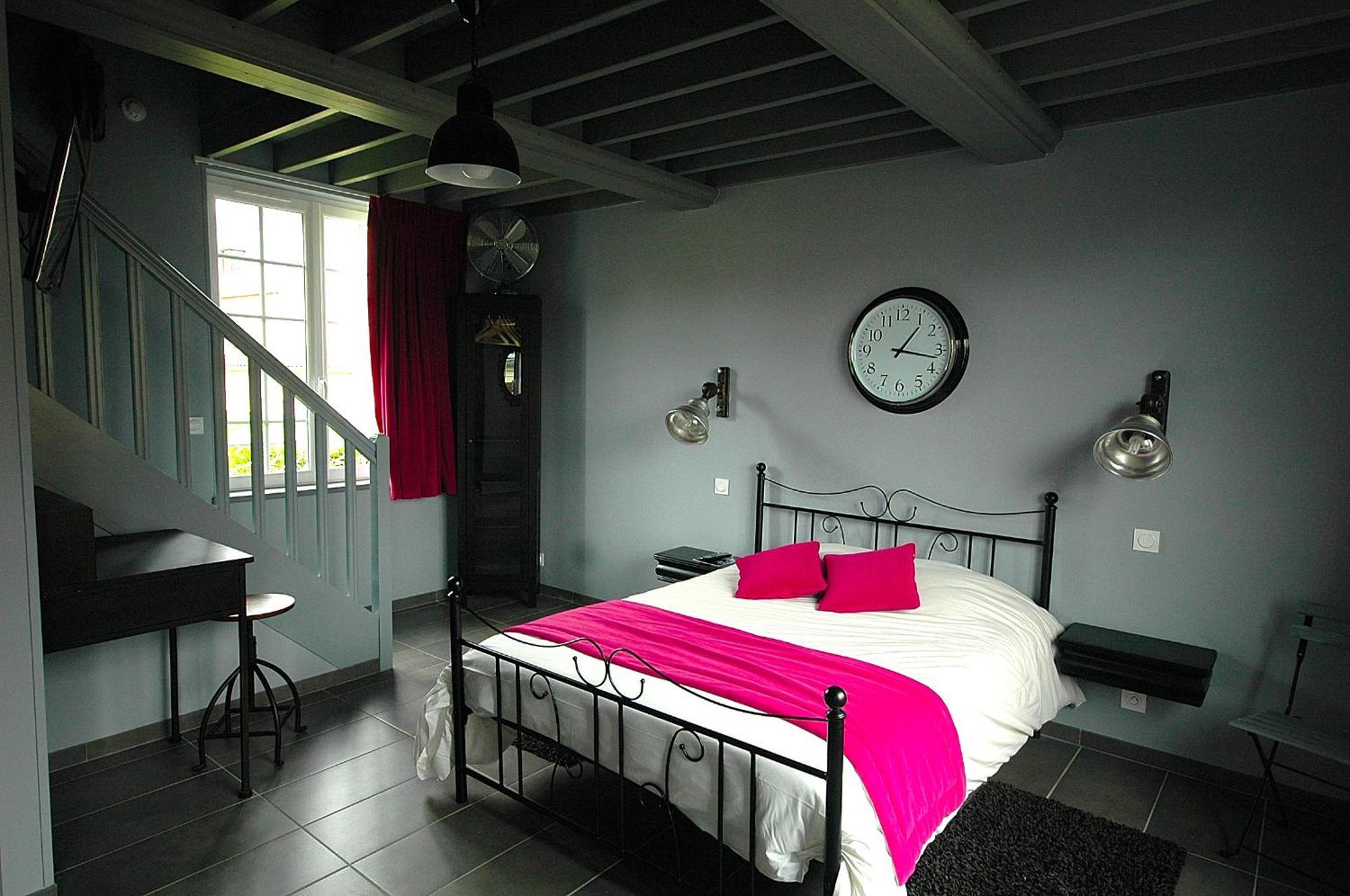 Hotel Restaurant La Pecherie - Le Manoir D'A Cote - Les 5 Ruches -Logis Hotels Courseulles-sur-Mer Bagian luar foto